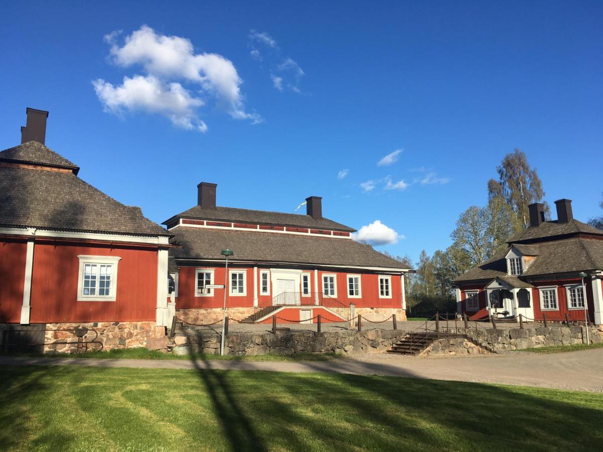 Handlarens Villa - Vandrarhem De Luxe Soderbarke Exterior foto