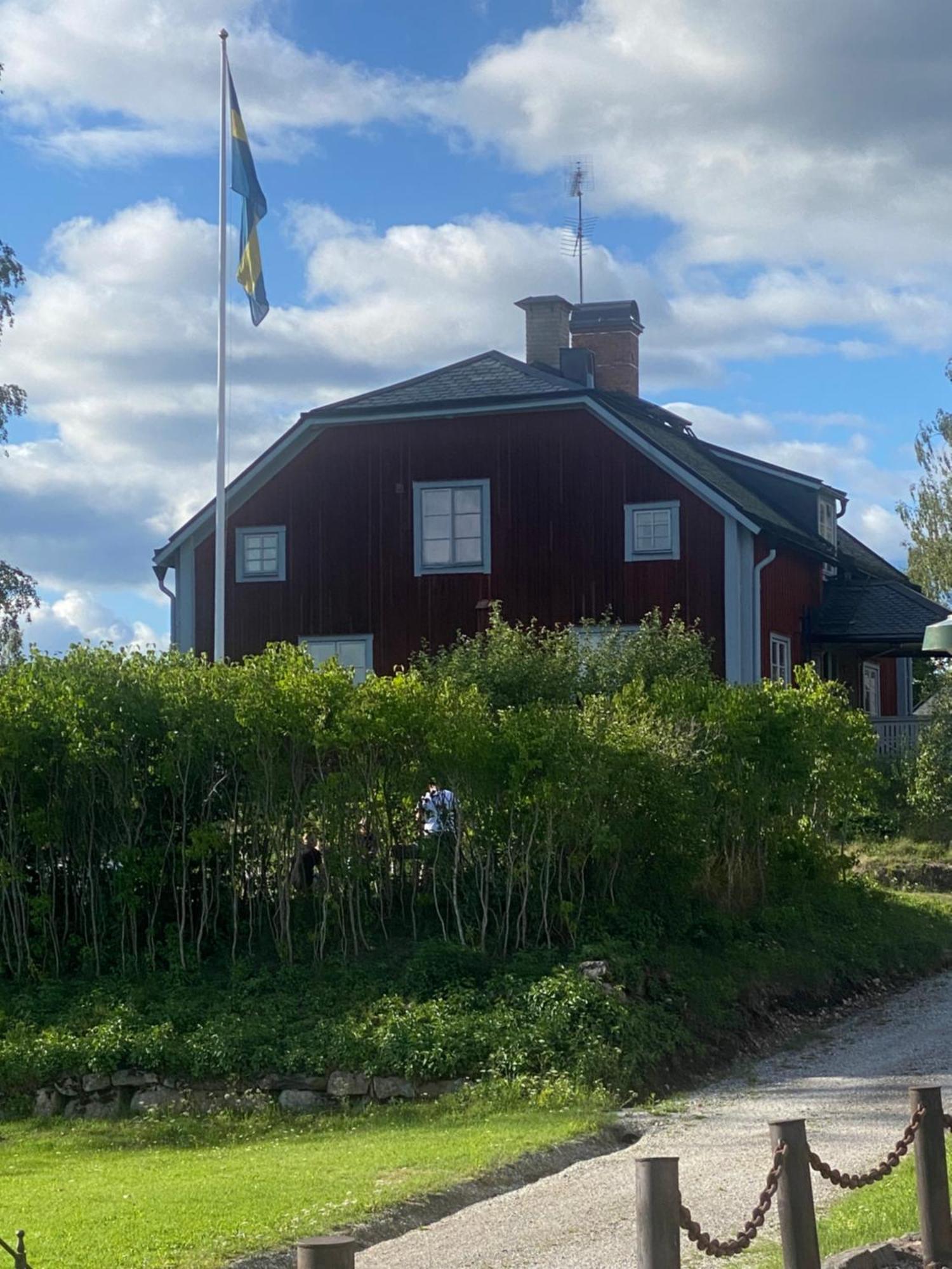 Handlarens Villa - Vandrarhem De Luxe Soderbarke Exterior foto